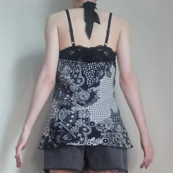 Vintage Floral Print Halterneck Sleeveless Blouse - Picture 3 of 13